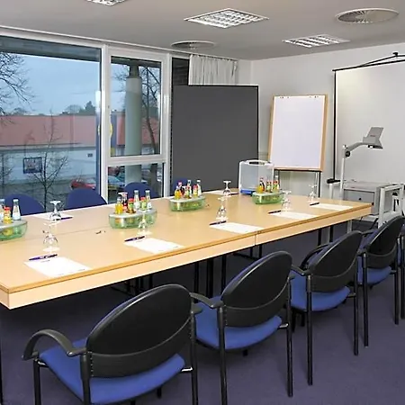 Hotel Stadthotel 4*